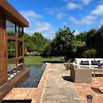 The Tailor's Garden Hotel